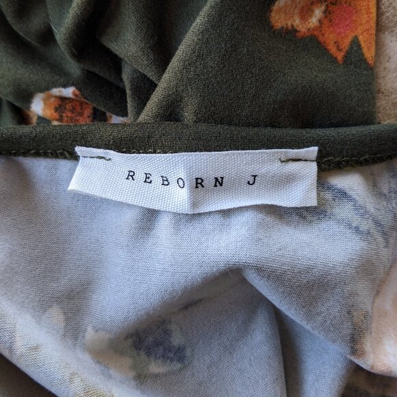 Reborn J floral print dress with pockets! midi length - Picture 5 of 12